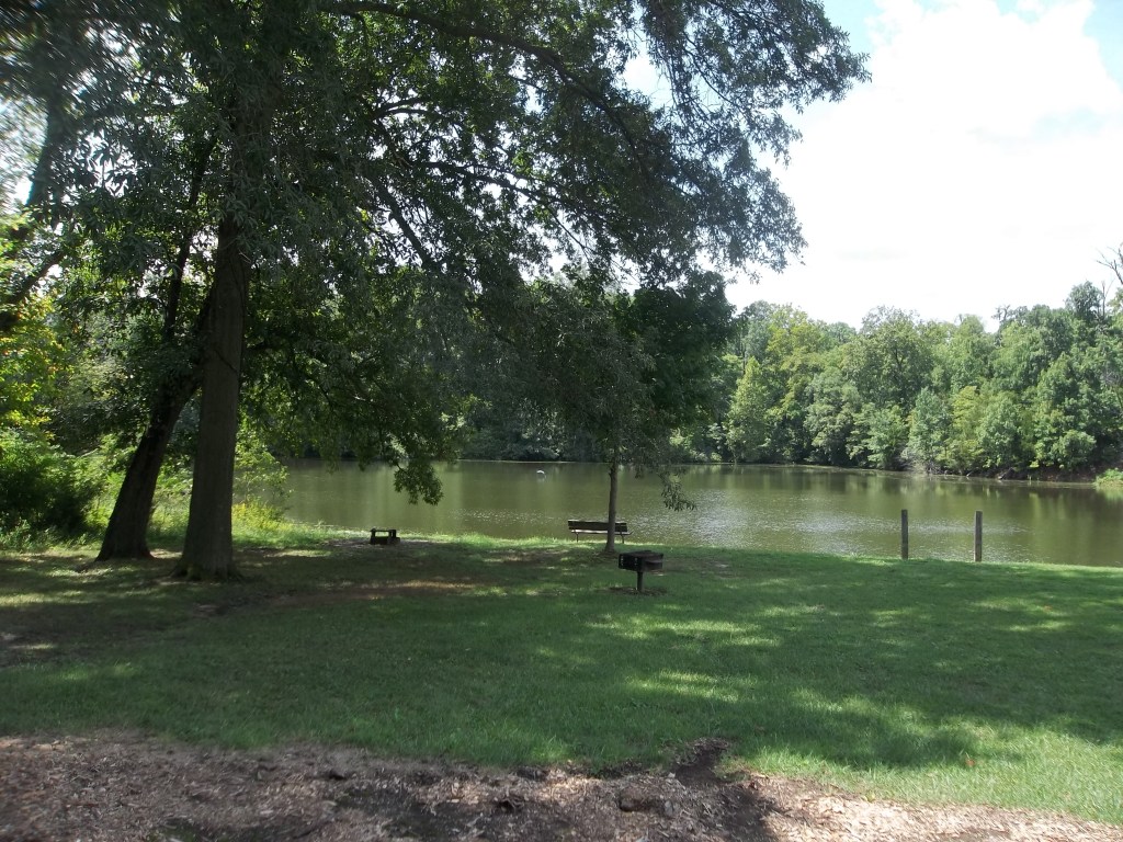 Oak Valley Golf and Resort Fishing Lake